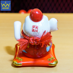 Mèo Thần Tài Vẫy Tay Khai Sắc Daruma - Đỏ