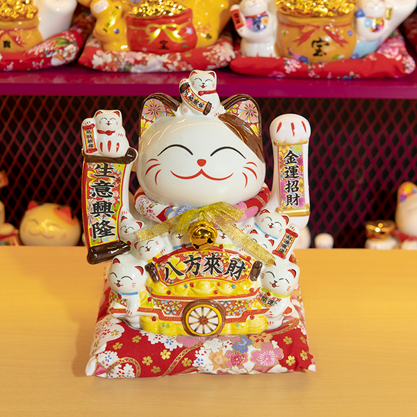 Mèo Thần Tài Vẫy Tay Tấn Tài Tấn Lộc